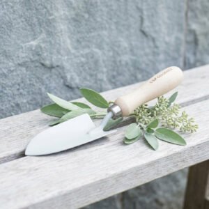 Hardwood Trowel